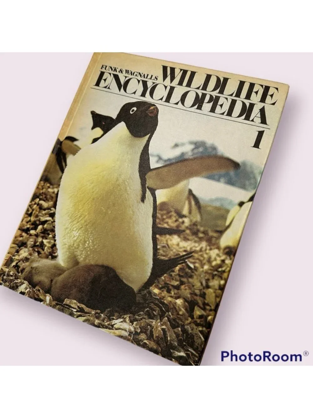 Vintage Funk & Wagnalls Wildlife Encyclopedia Volume 1 Animal Reference Book